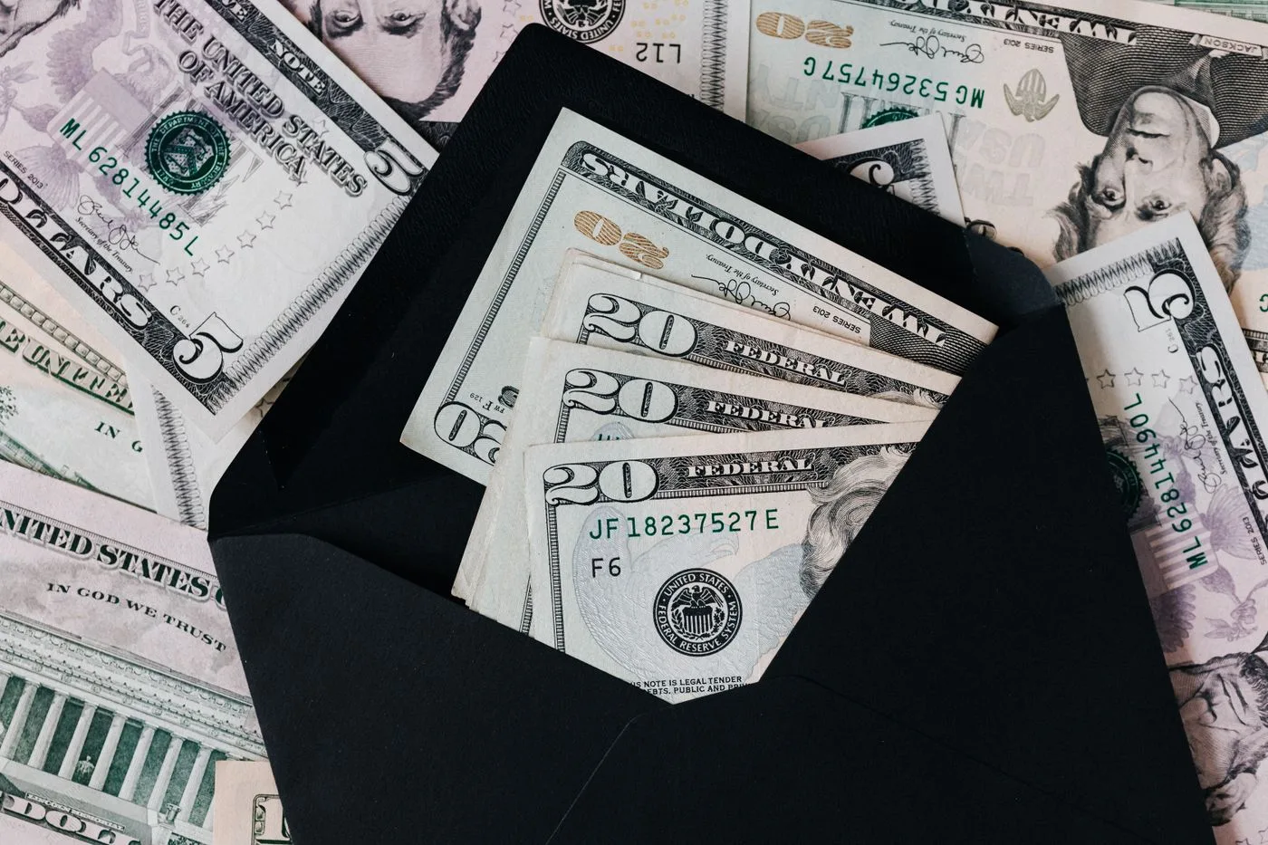 Calculer le ROI d’un projet CRM — illustration